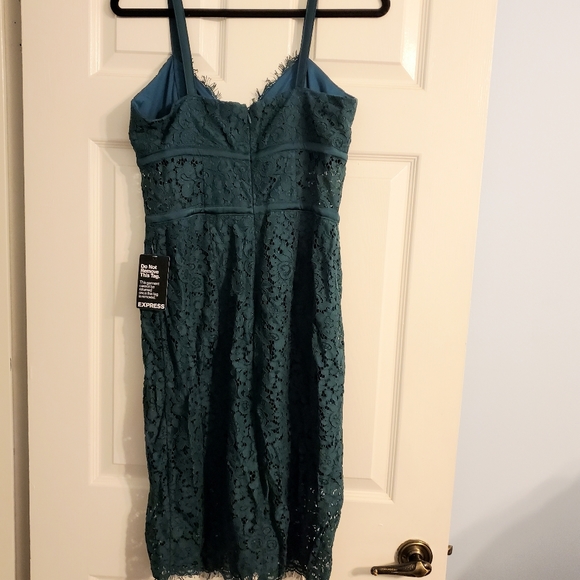 Express Piped Lace Sheath Dress Emerald Green - Picture 8 of 10